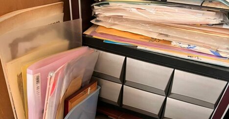 【ショック！】親が大事に取っておいた思い出の紙が、子どもにとって迷惑でしかないワケ