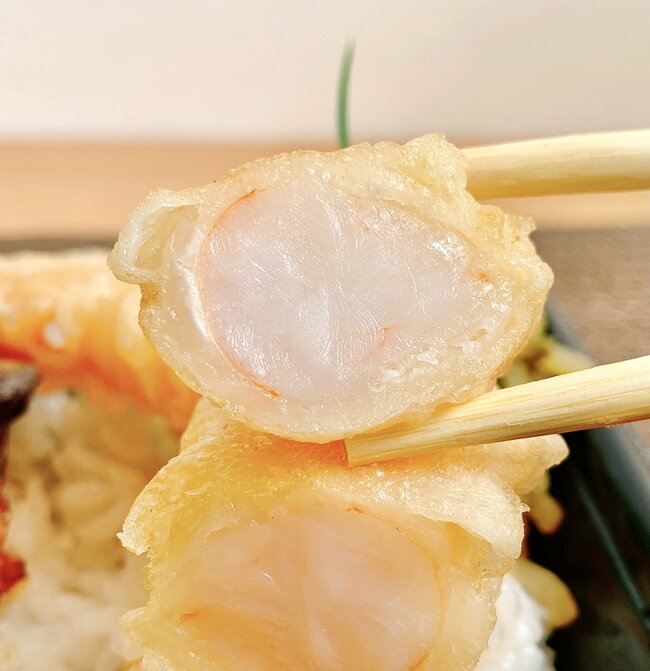 白米が爆速で消えていく…！ほっともっとの“よくばり限定弁当”おかず2種盛りで豪華すぎる！【実食レビュー】