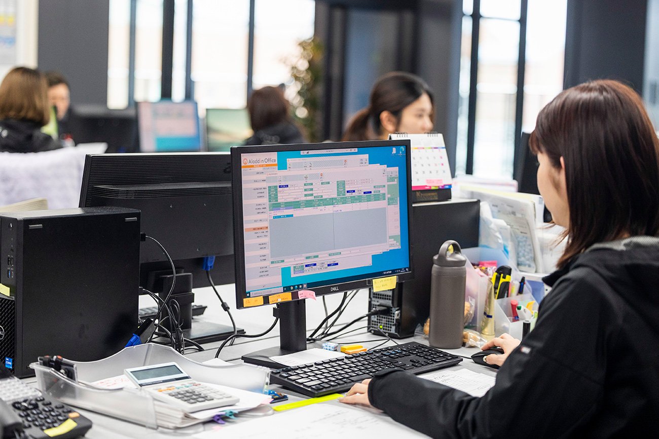 100億円の売り上げ増！　急成長企業が「壁」を突破するために選んだシステム構築のパートナーとは