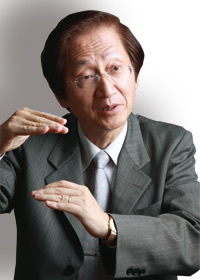 アスース会長 施 崇棠<br />来春タブレットPCを発売<br />市場ニーズに合わせて開発