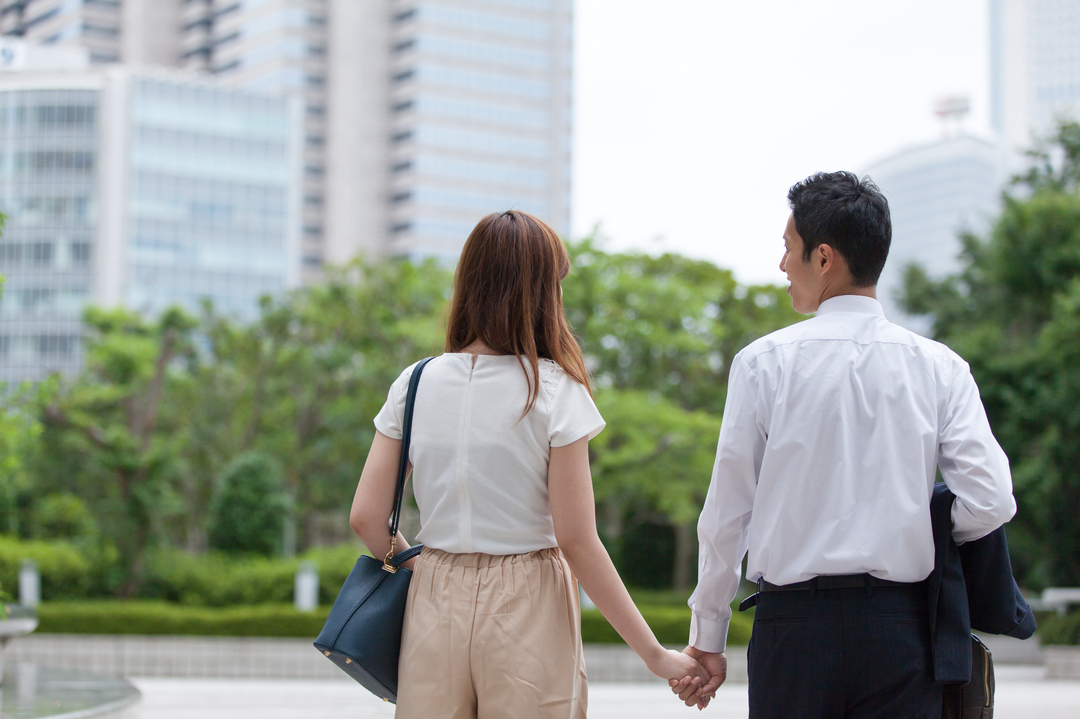 年収500万円以下でも○○を調べるだけで「お手軽モテ男」に!?