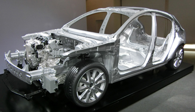 マツダ次世代エンジン「SKYACTIV-X」の世界初試乗は驚きの連続!