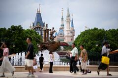 ディズニー中国人員削減、背景にデータアクセス懸念