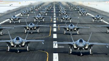 UAEがF35購入計画凍結、中国巡り対米関係に亀裂も