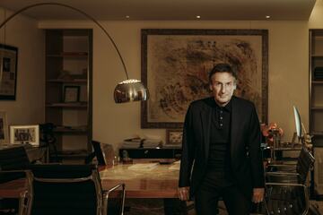 ルイ・ヴィトン「船型店舗」 高級ブランドの新時代