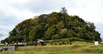【残酷】「日本初の女性天皇」がつくったとんでもない「国宝の箱」とは？