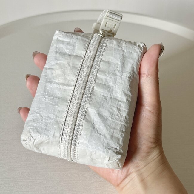 「再入荷してすぐ購入」無印良品の“吊るせるシートケース”が大人気「使い方無限大」「家中で使っています」《購入レビュー》