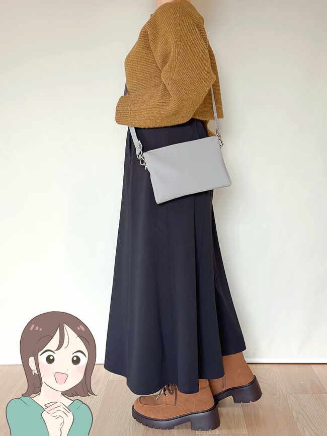 普通の財布に戻れないかも…しまむらの「1639円ミニ財布」手ぶらで持ち歩けて楽ちん!