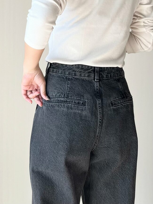 「スタイル良く見えます！」GUの“1490円デニム”気になる太ももをカバーできて嬉しい！「色違いを2着買った」「自然とお尻が上がって見える」