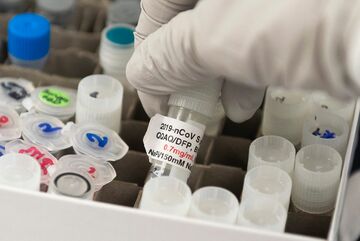 人気のコロナワクチン株、先行きは要警戒