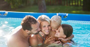 そんなに休んで大丈夫？「スウェーデン人の夏休み」が日本とはレベチだった！