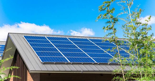 これはメリットしかない!初期費用をかけてもマイホームに「太陽光パネル」を設置すべき理由【住宅系YouTuberが解説】