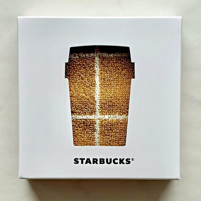 お薬手帳や処方薬がすっぽり入った!スターバックスの“バッグ型ポーチ”が即買い級のかわいさ!ふわふわハンカチ付きで嬉しすぎる!《購入レビュー》