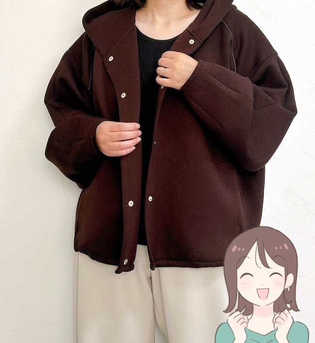 え、これワークマン！？2300円の「ふんわりパーカー」ボリューム感がかわいい！体型カバーばっちりなのに、スウェットより軽くて疲れにくいの！