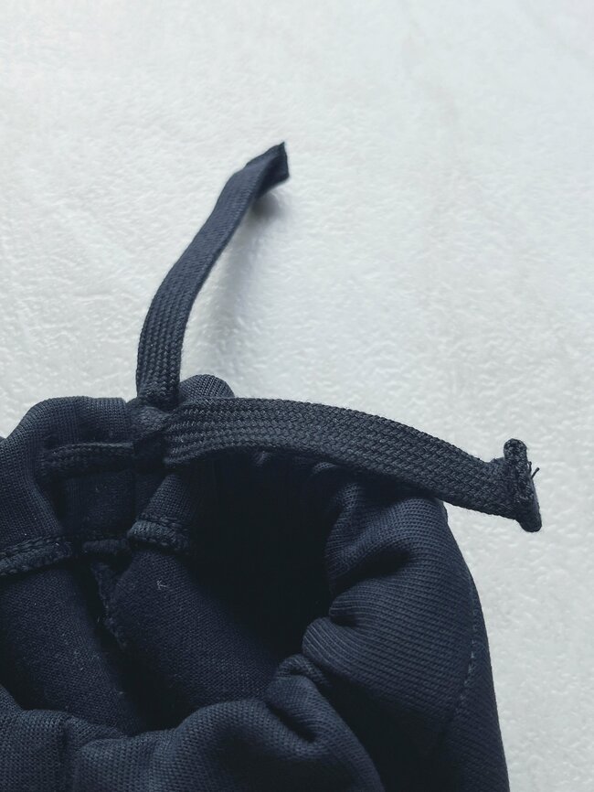 「好きすぎて全色買いました！」ユニクロの“楽ちんワイドパンツ”ダボっとした感じが可愛い！「通勤でも家でも愛用」「シルエットがとてもキレイ」