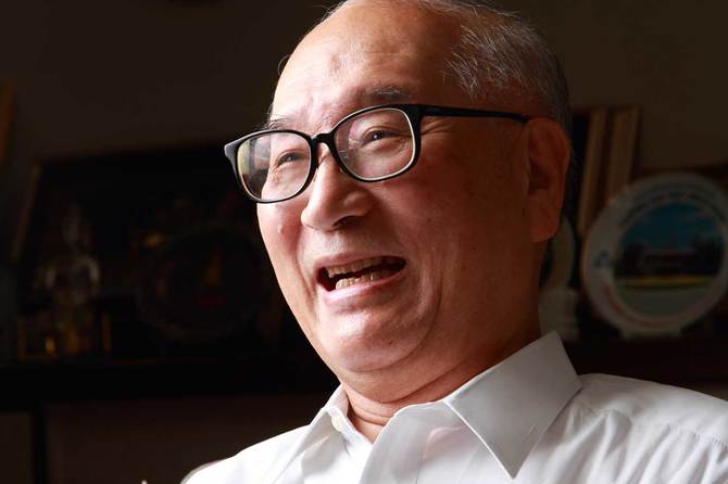 石田寛人氏