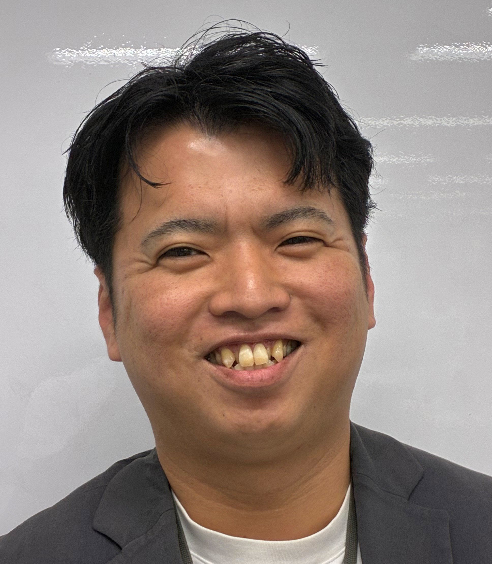 坂井氏顔写真