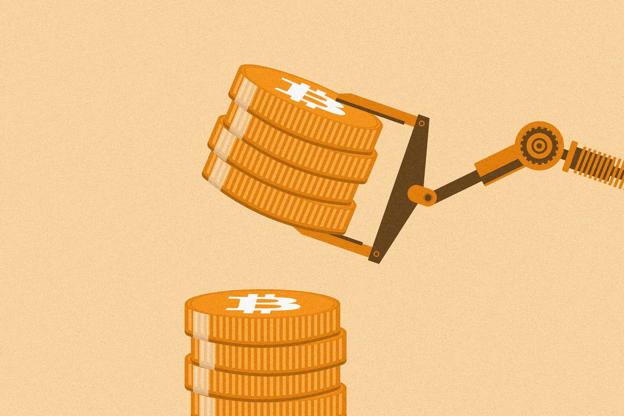 近づくビットコイン半減期、採掘者は収益多角化を目指す