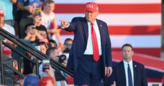 トランプ政権に「沈黙」する米企業、圧力や不買運動恐れ社会問題への関与がリスク要因に