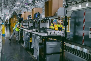 アマゾン、1-3月期好調　コロナ後の低迷から回復