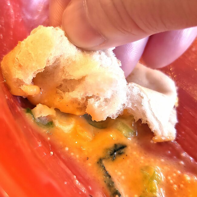 「全人類食べて」「かなり好きです」ガストの“平日ランチセット”美味すぎてソースまで完食しちゃった!「感動的なおいしさ」「定期的に食べたくなります」【実食レビュー】