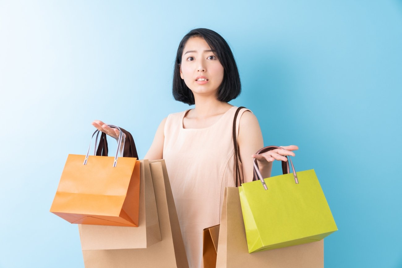 認知症になりやすい人のヤバいお金の使い方【あなたは浪費家？ 節約家？ それとも……】