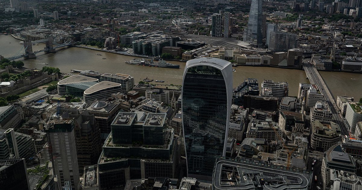 歴代の英国首相につきまとう悪夢