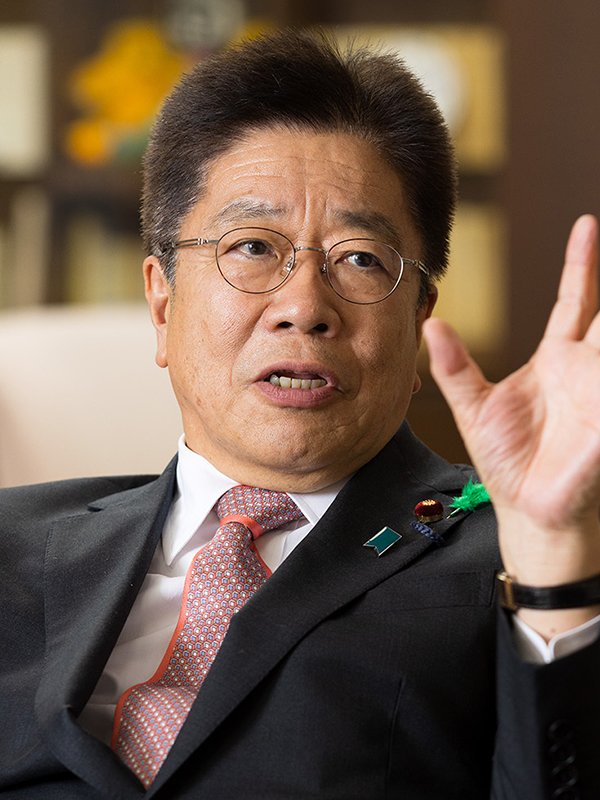 加藤勝信・財務相