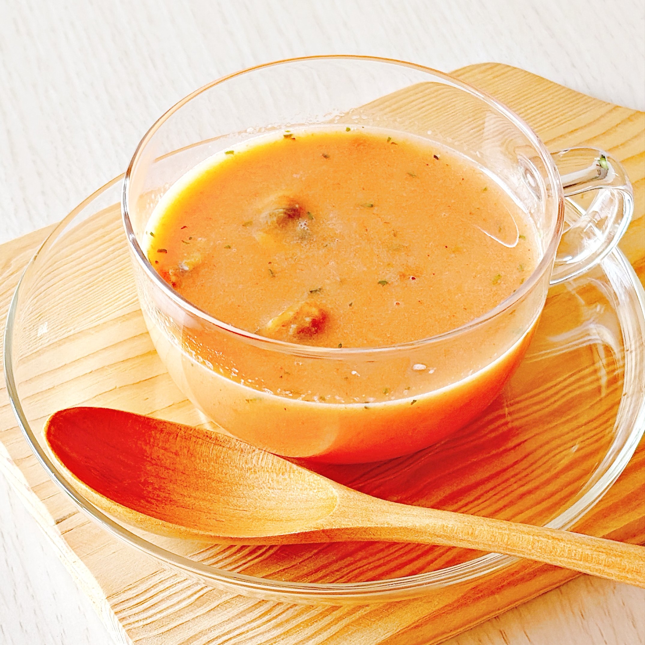 家族全員ぶん買い足したい…!無印良品の“カフェみたいな食器”使いやすくて天才すぎる!「探し求めていた理想のカップ」「毎日使ってます!」《購入レビュー》
