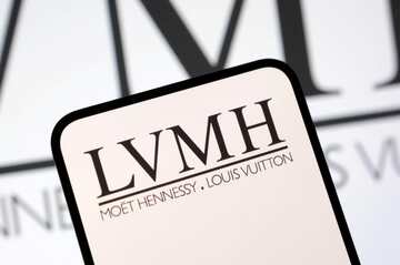 LVMHが首位陥落、エルメスが世界最大の高級ブランドに