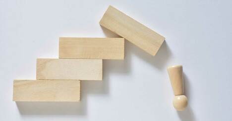 【賞賛依存症】30代まで優秀だったのに、人生後半で転落する人の特徴・ワースト1