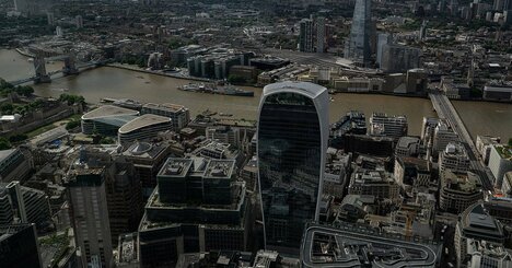 歴代の英国首相につきまとう悪夢