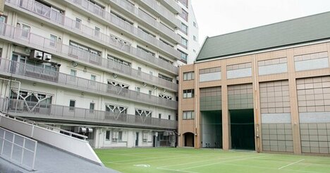 少子化、女子中高と家政学離れ…「伝統女子校」が“生き残る”ための秘策とは？