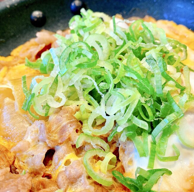「うますぎで2回目」「腹パンでございます」吉野家の“贅沢すぎる定食”ご飯のおかわり無料がうれしい！「ご飯大盛り3杯食った！」「元気の出る味」《実食レビュー》