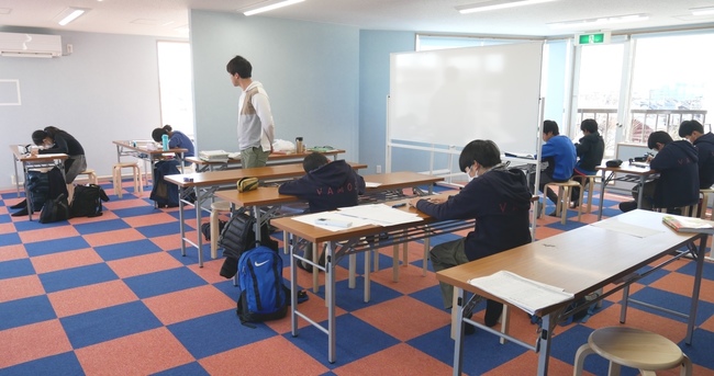 8割の生徒が難関中学に合格！「塾の当たり前」をやめた効果