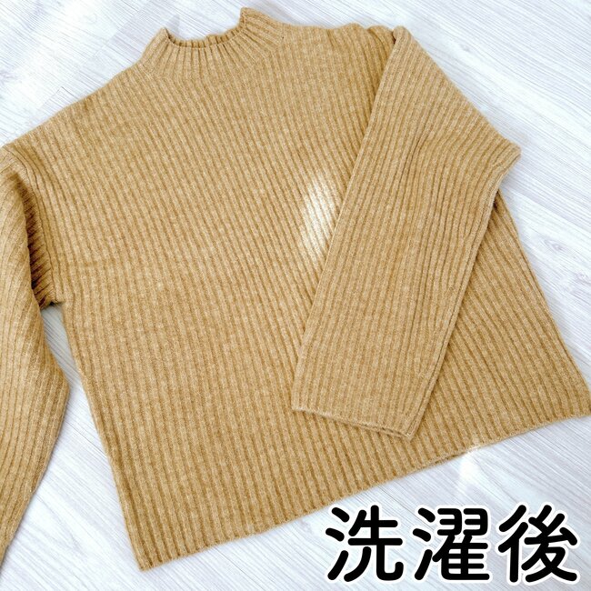 何も着てないみたいに軽い…！ユニクロの“雲みたいなニット”1990円とは思えない着心地です！「めちゃくちゃ暖かい！」「太ってみえない」