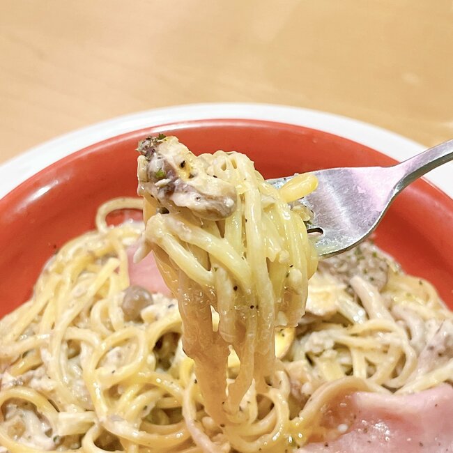 「うまぁぁ～」ガストの“きのこ盛りだくさんパスタ”が何度もリピートしたくなる美味しさ！「絶対食べてほしい」「思った以上にきのこ」