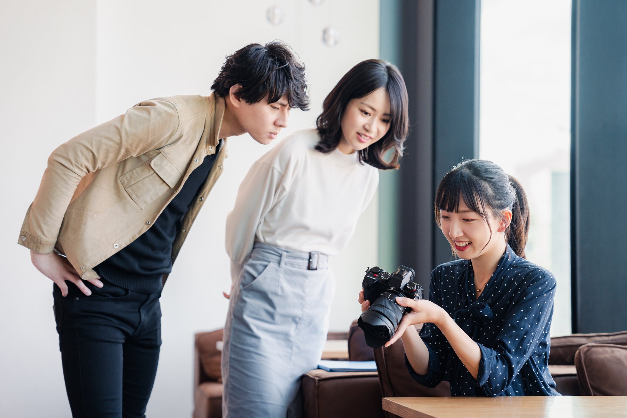 ソニーのタムロン買収提案でキヤノンが迫られる「カメラ王者」としての決断
