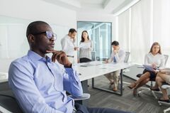 内向型リーダー、コロナ後の職場に理想的なワケ
