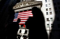 米国株一辺倒の投資家、他に選択肢は