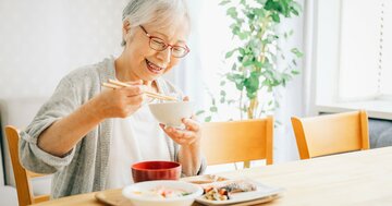 「和食なら健康的」は要注意…腎臓が悪い人は控えるべき“定番の一品”【医師が警告】