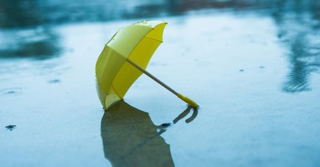 豪雨をもたらす「第5の季節」梅雨、暮らしを守る気象予報関連銘柄