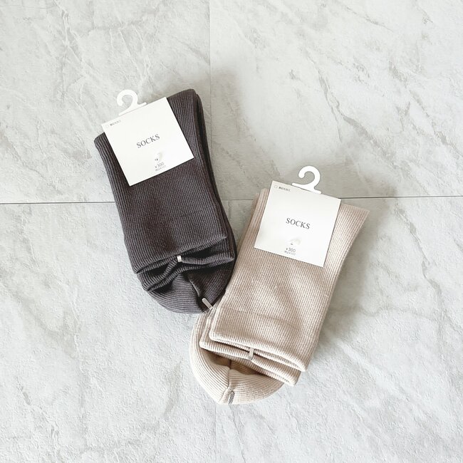 「冬はこれなしじゃ過ごせません!」3COINSの“もこもこソックス”履いた瞬間からあたたかくてヘビロテしてる!「4足購入した」「長時間履いても楽」