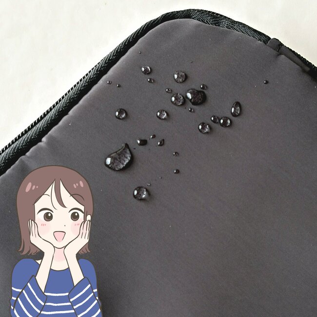 お薬手帳と薬120錠が入った…!3COINSの「ポケットたくさんポーチ」通院グッズ入れにちょうどいい!《購入レビュー》