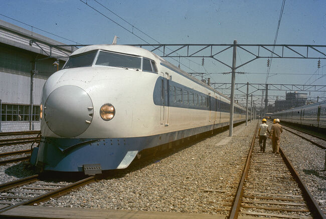 「インドネシアは日本の新幹線を選ぶべきだった」と言う人が知らない、中国高速鉄道が東南アジアで苦戦する本当の理由