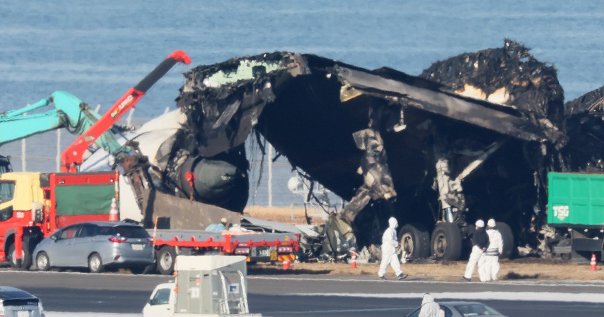 正月の羽田空港事故から1年、航空事故の“防げる死”を防げない「お粗末な救急体制」の実態を暴く