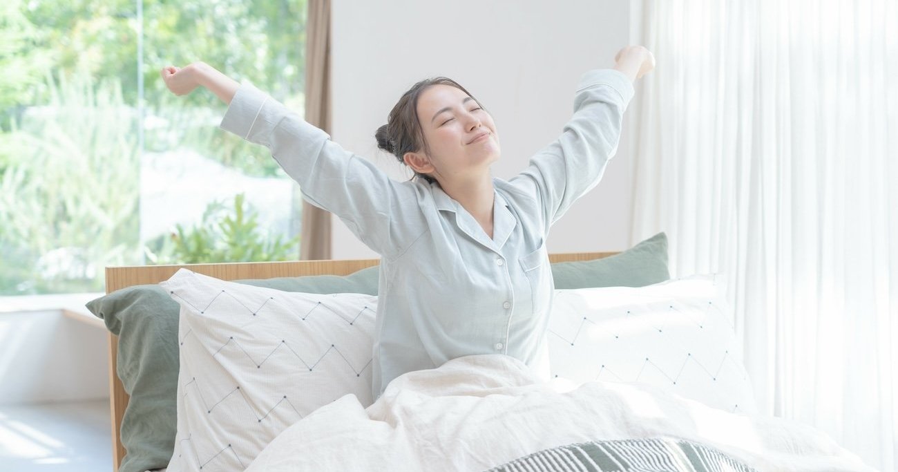 【寝たいのに眠れない…】夜ぐっすり眠れるようになる「驚きの習慣」とは？