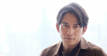 岡田准一が「かっこいい大人」「昭和の“漢”」と憧れる作家の〈孤独論〉が胸にグッとくる