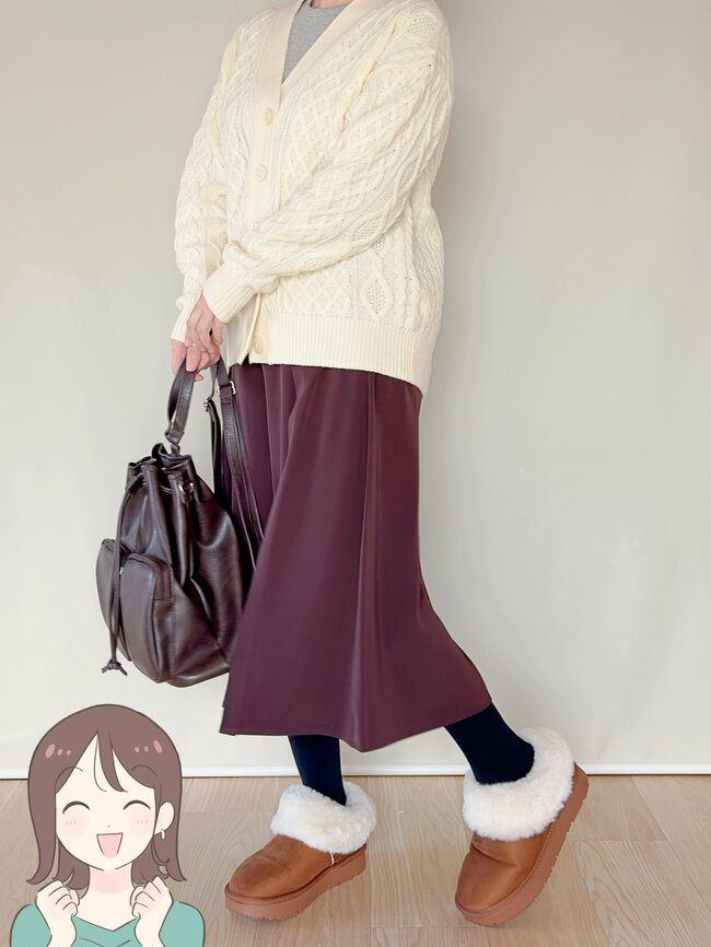 足がスポッと入って楽ちん!ワークマンの“1500円シューズ”ぽかぽか暖かいし、ぽてっとした形がかわいい!