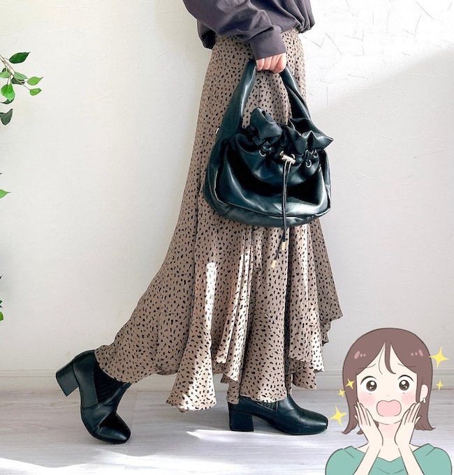 下半身がキレイに見える！GUの“2990円→1990円スカート”シルエットが完璧すぎる！「やっと見つけた理想のスカート！」「お腹やお尻が気になりません」